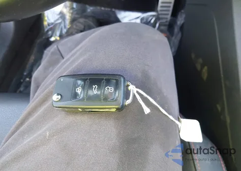 2016 Volkswagen Jetta 2.0T Gli Sel from USA, damaged, VIN 3VW4T7AJ3GM246893